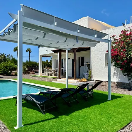 Villa La Milagrosa